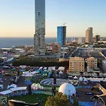 شقة مطلة على البحر والفورمولا ببرج المسارات