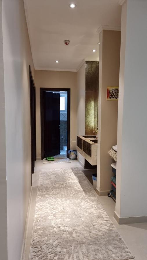 Appartement مطلة على البحر والفورمولا ببرج المسارات Djeddah