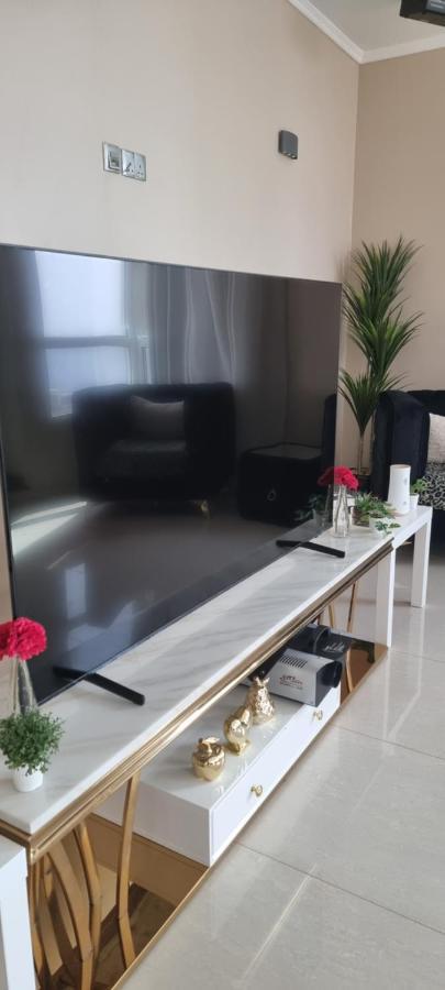 Appartement مطلة على البحر والفورمولا ببرج المسارات *